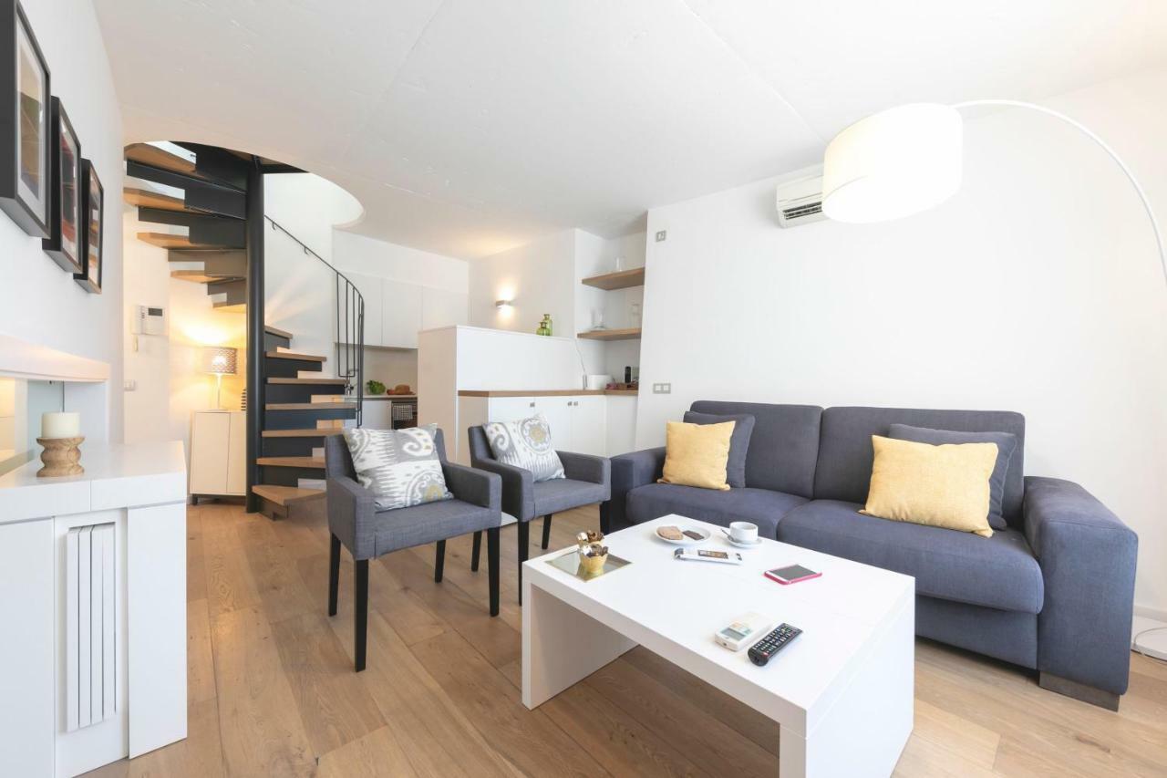 Bravissimo Portal Nou Apartment Girona Bagian luar foto