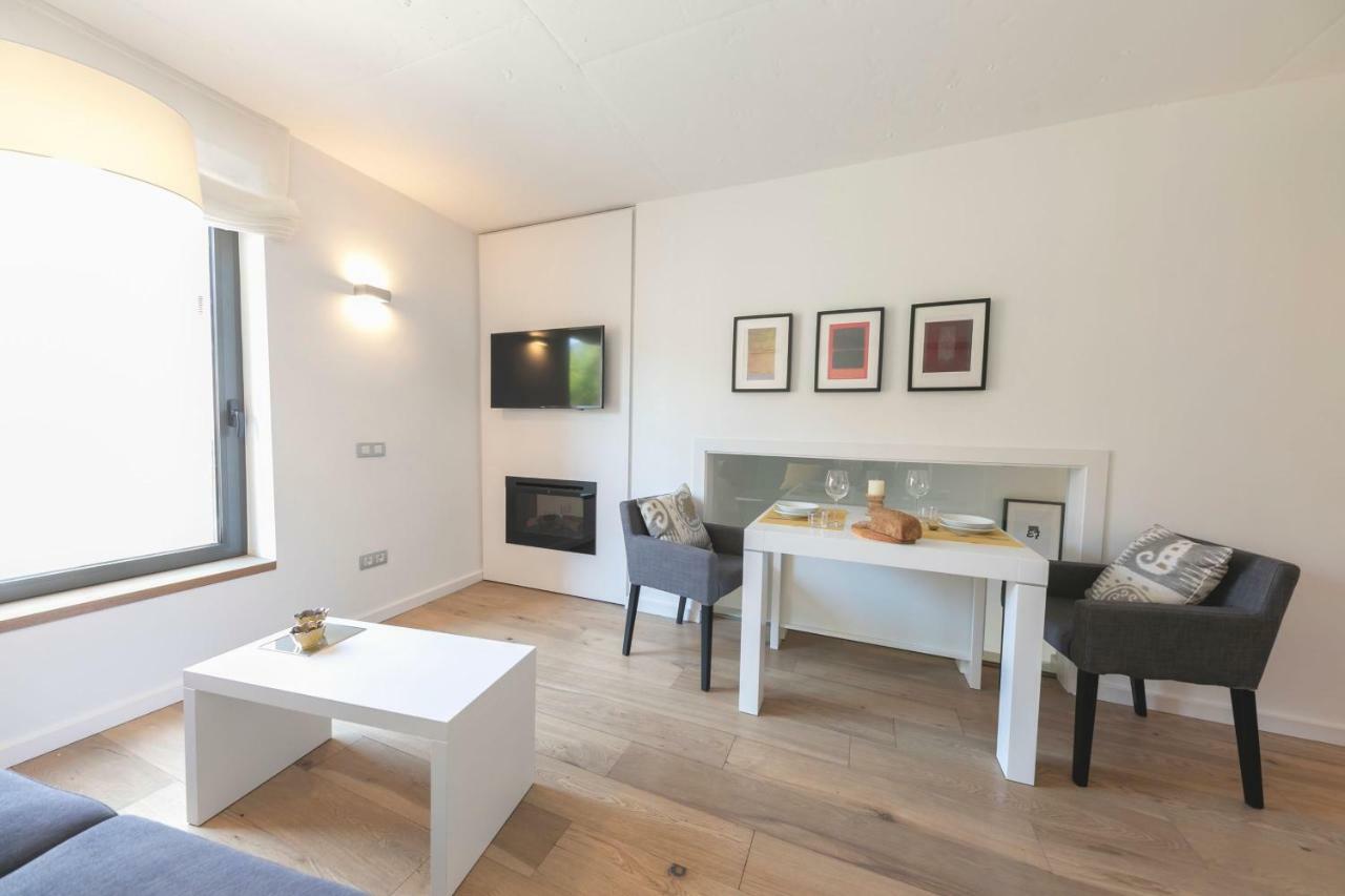 Bravissimo Portal Nou Apartment Girona Bagian luar foto